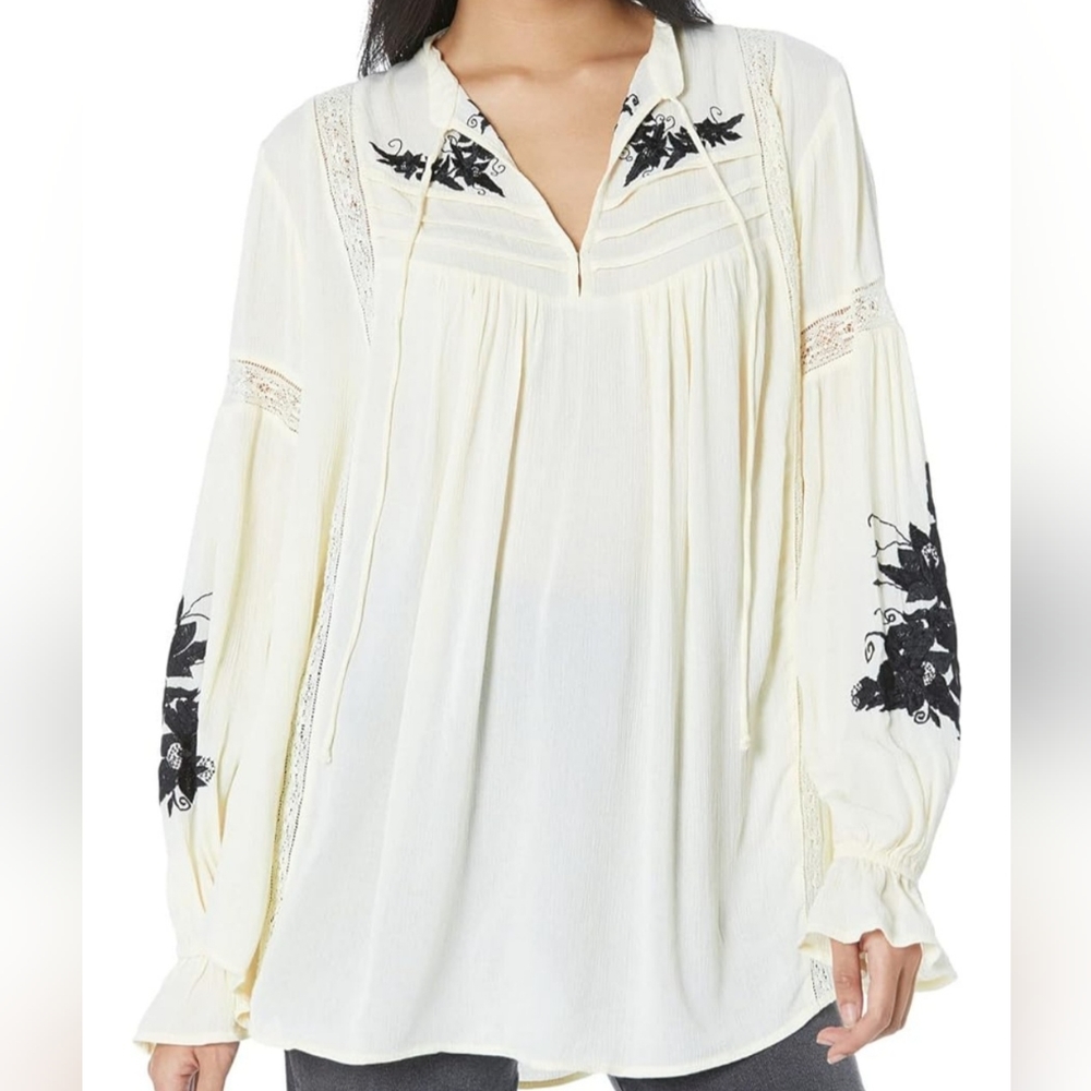Free People Tusalossa Embroidered Top
